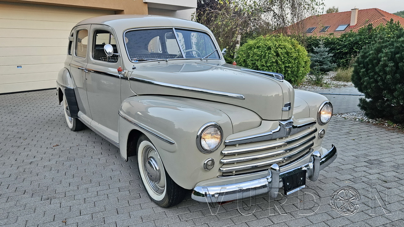 Ford Super Deluxe V8 1947